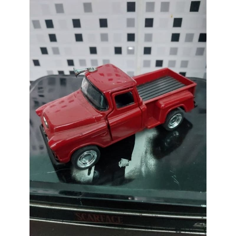 Sucatinha Chevrolet 3100 escala 1/41