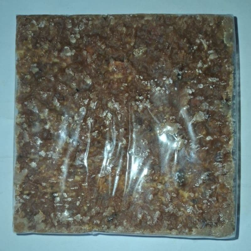 Doce caseiro amendoim com mamão e rapadura 850g.dona zefa tipo tijolo