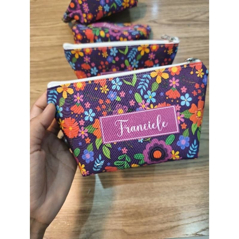 kit com 10 Nécessaire Personalizada com Nomes/Lembrancinha brindes com Nomes Nécessaire Feminina
