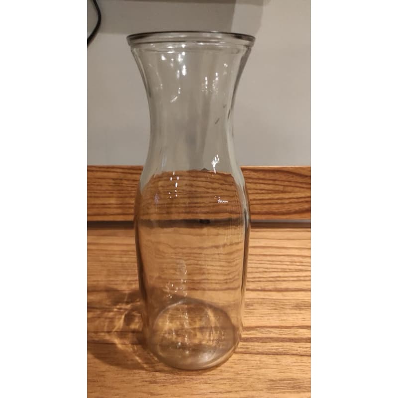 Jarra de vidro para suco - leite - água