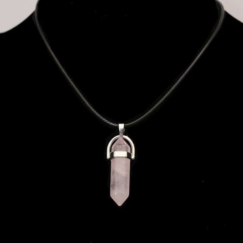 Colar Obelisco  Quartzo Rosa Pedra Natural  Hexazonal Cordão Ajustável. ou Colar em Aço Inox