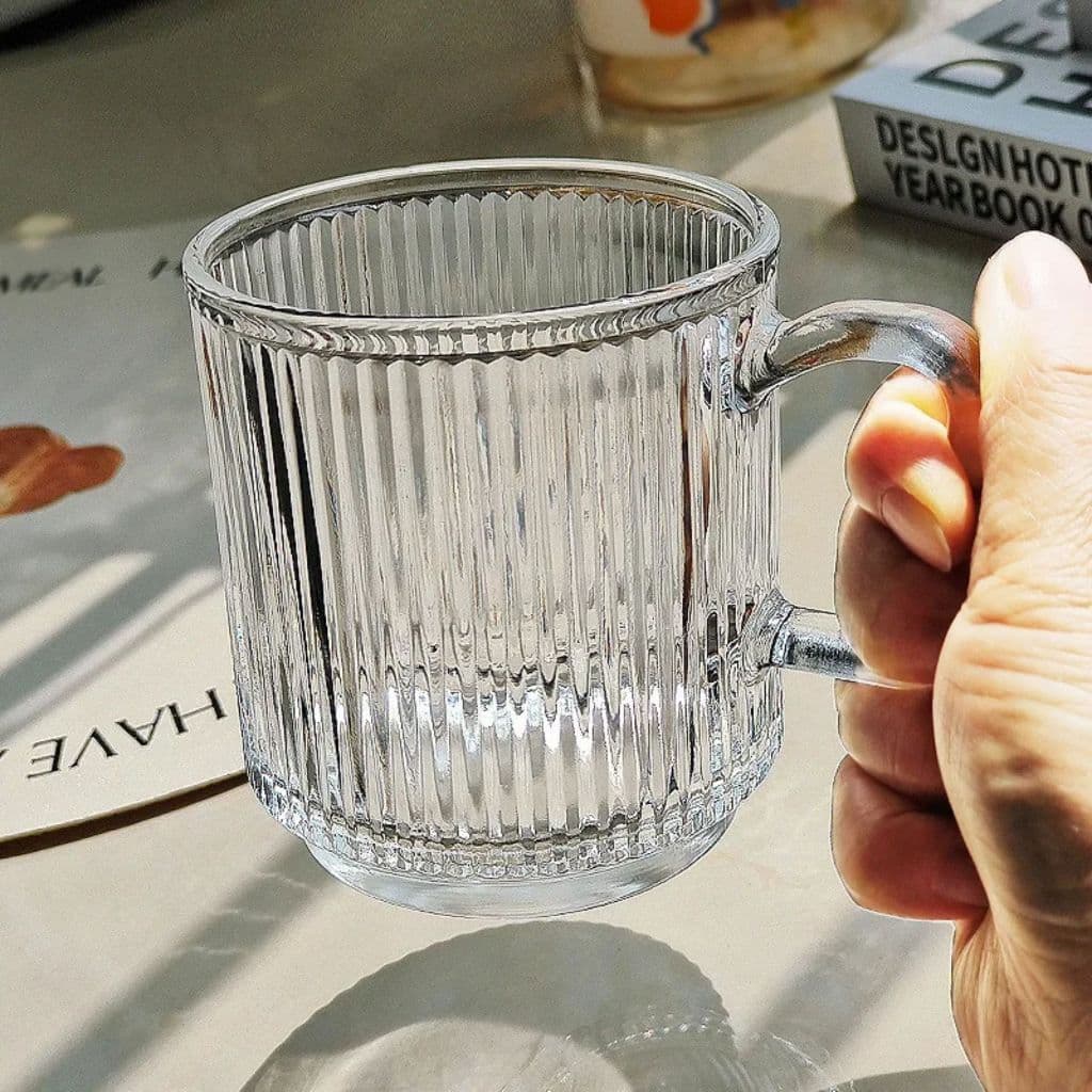 Kit 6 Xícaras de Vidro Caneladas Canecas para Café Chás Resistentes Elegantes
