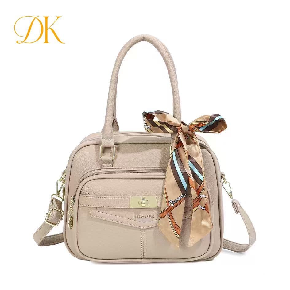 Bolsa Feminina DUKE com Lenço Decorativo, 2 em 1 (Mão/Ombro), Alça Ajustável, Elegante para o Dia-DEC6174