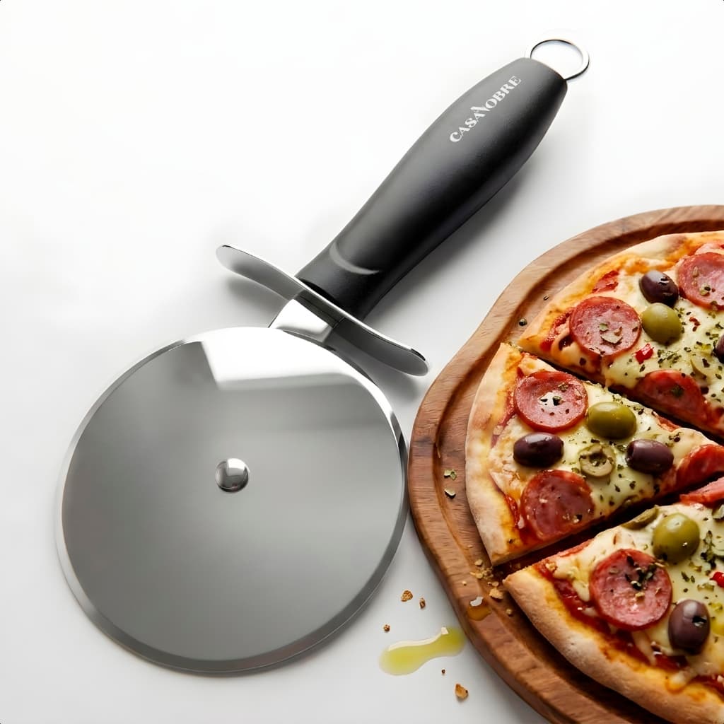 Cortador Pizza Inox Com Cabo Resistente Gancho Metálico Massas Pães Culinária Profissional