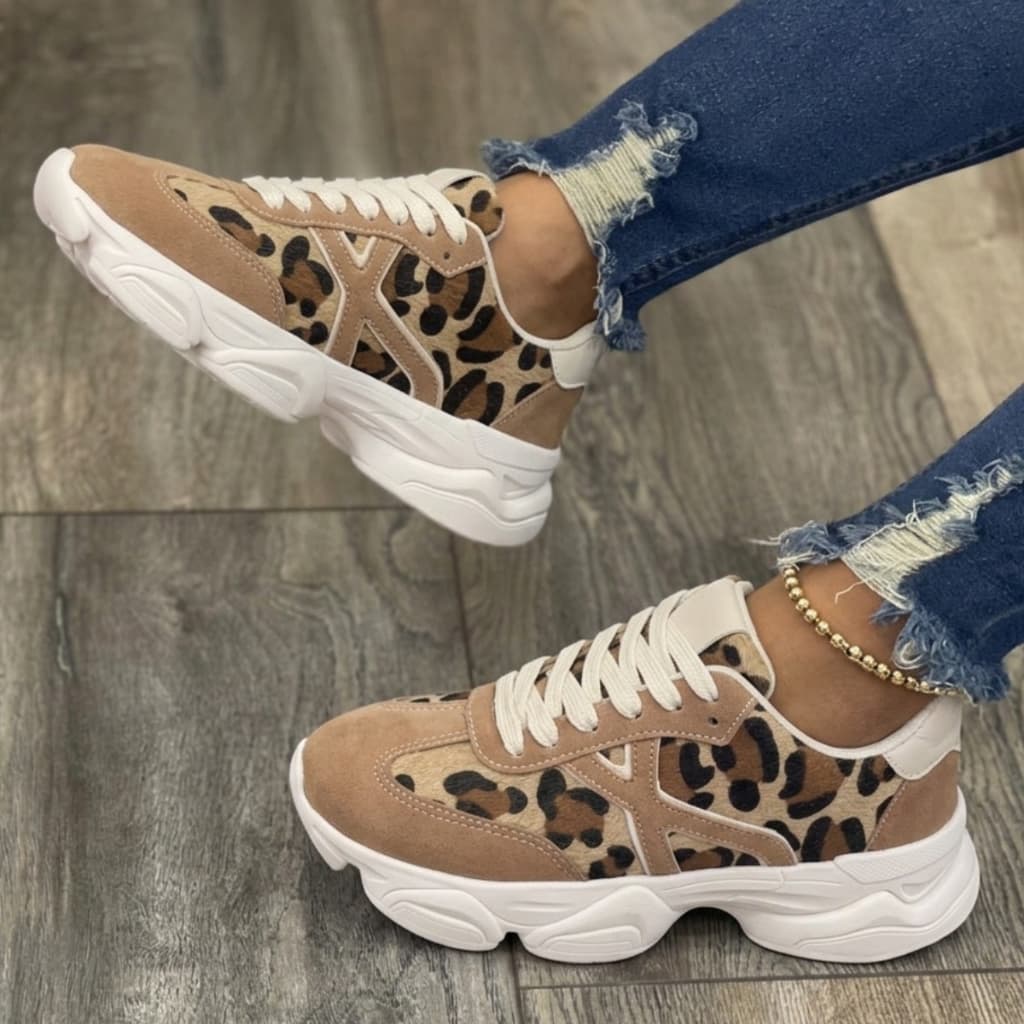 Tenis Onça Feminino Plataforma Sofisticado com Solado Flexível, Ideal para Compor Seu Visual Moderno