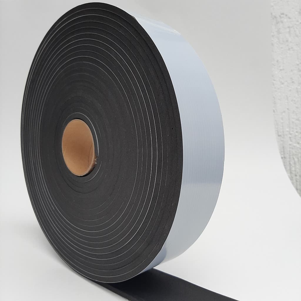 Fita EVA Preta Autoadesiva 50mm x 5mm x 10m | Veda Fresta Porta Janela Antirruído Isolante