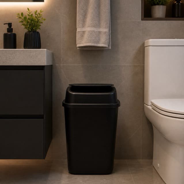Lixeira Preta 9 Litros com Tampa Basculante – Moderna e Funcional