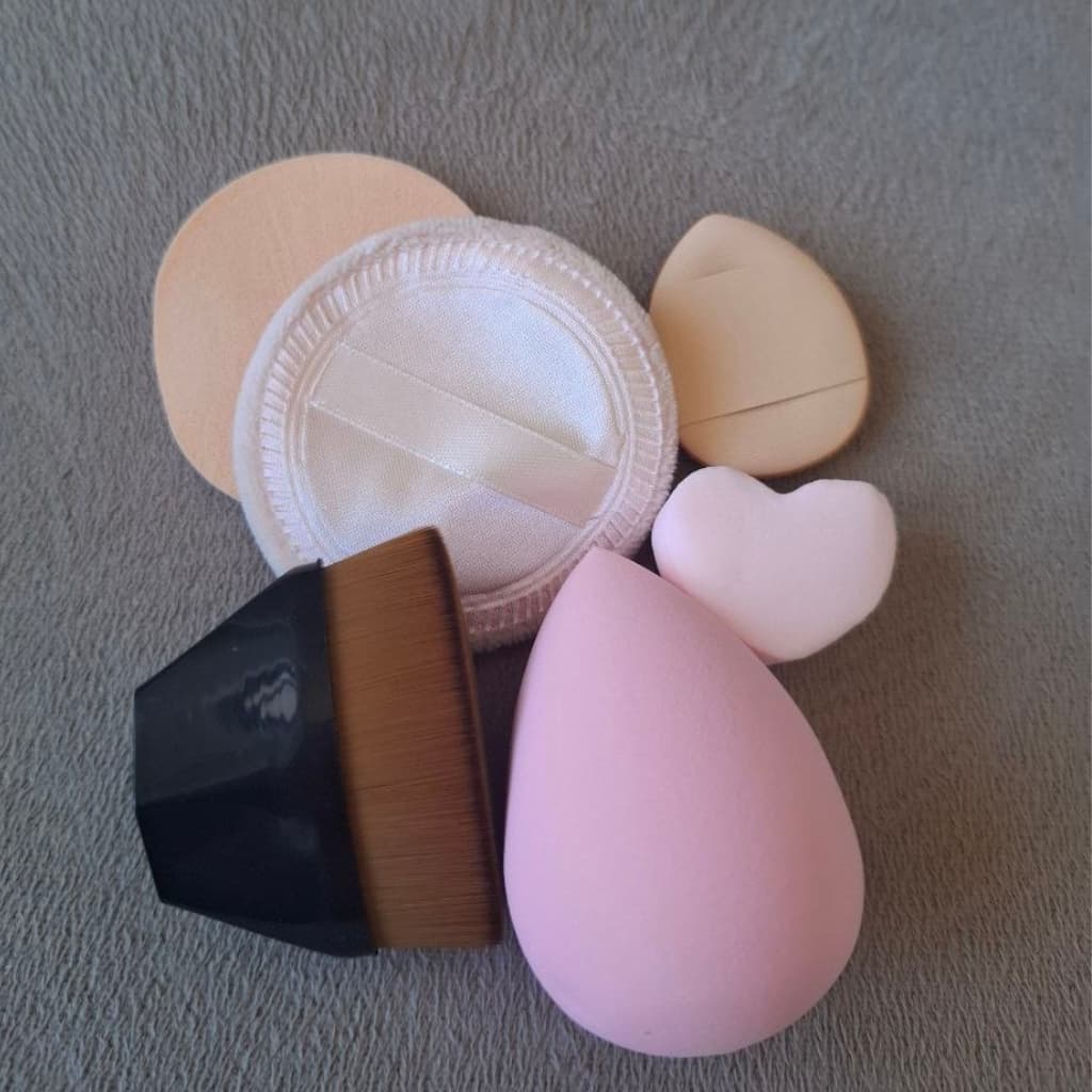Kit de Esponjas e Aplicadores de Maquiagem 6 Peças com Esponja Gota, Esponja para pó, Mini Esponja e Pincel para Base