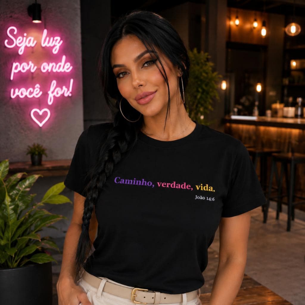 Blusa Feminina Aplicações Toque Macio Estilo Moderno Manga Curta Elegante Confortáve T Shirt Blusinha Estampadas