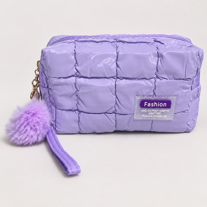 Necessaire Puffer Feminina Porta Maquiagem Acolchoada Grande com Pompom Impermeável 6 cores