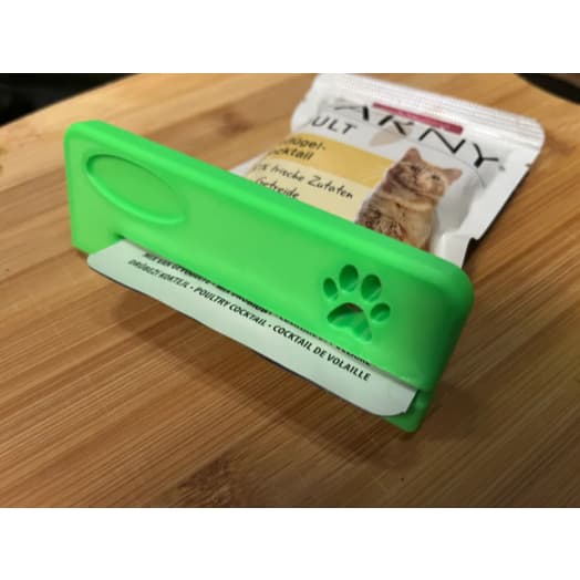 Espremedor de Sachê para Cães e Gatos | Raspador Extrator de Ração Úmida Pet Sem Desperdício