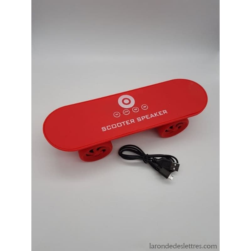 Caixa de Som Speaker Scooter Skate Portátil Bluetooth Sd MP3 Radio Cores aleatórias