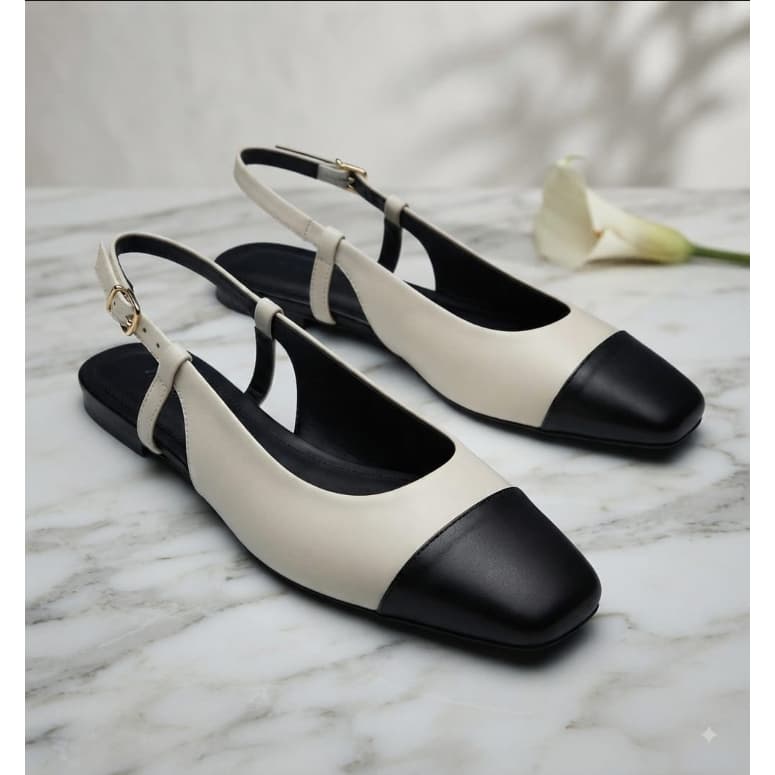 Sapatilha Feminina Flat Slingback Bicolor Off White com Bico Quadrado
