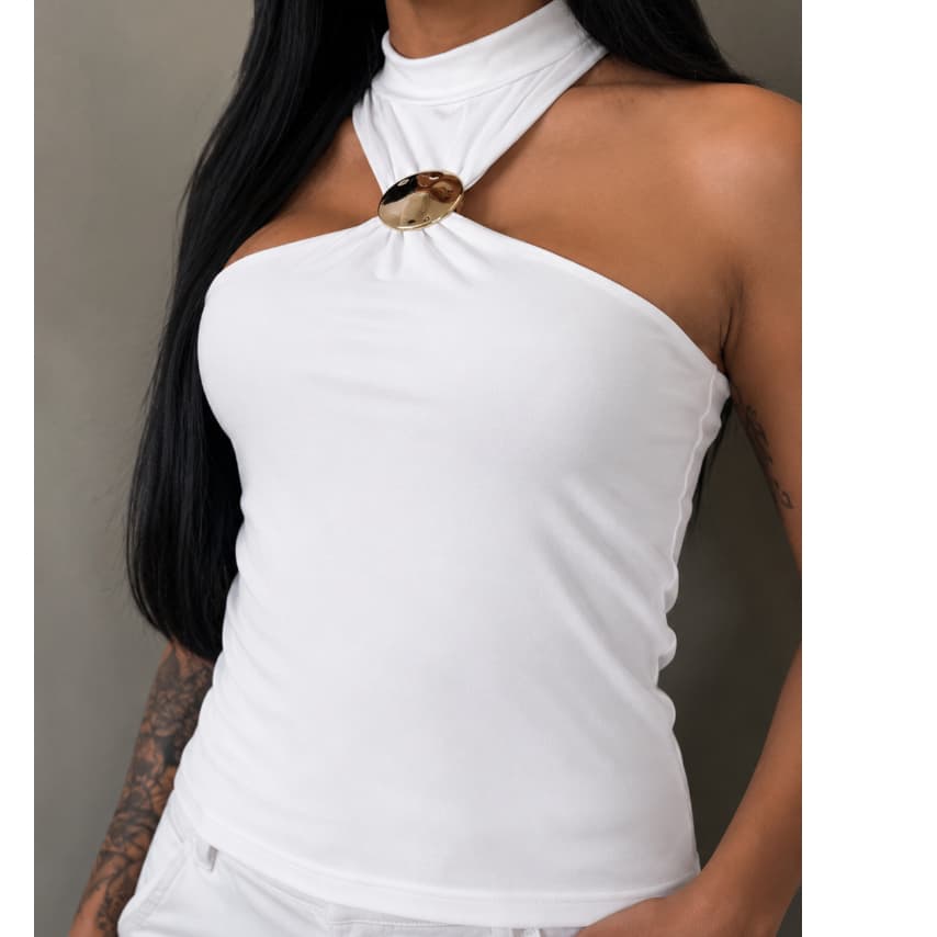 Blusa Regata Feminina Frente ÚNICA Gola Alta com Fivela Elegante Moda Casual Tendência.