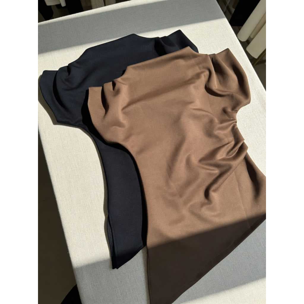 Kit 2 Blusas Femininas Neoprene Elegante Casual Manga Curta Confortável P M G