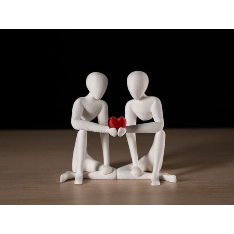 Escultura Casal com Coração – Decoração Romântica Moderna em Branco COD-052