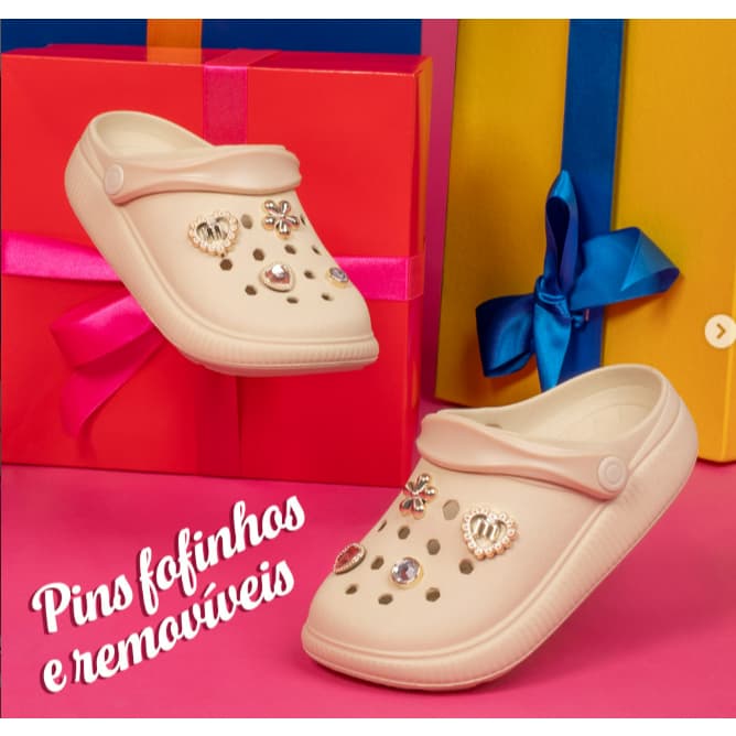 Sandália Babuche Infantil Feminina Molekinha Com Pins Lançamento Confortável Leve Macio