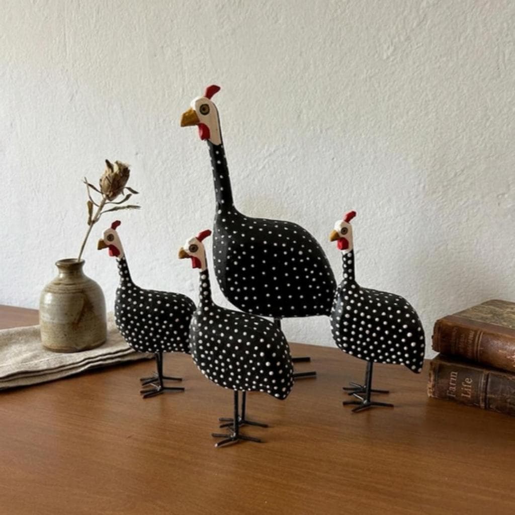 Família de Galinha D’angola Decorativas Artesanal em Madeira Rústico