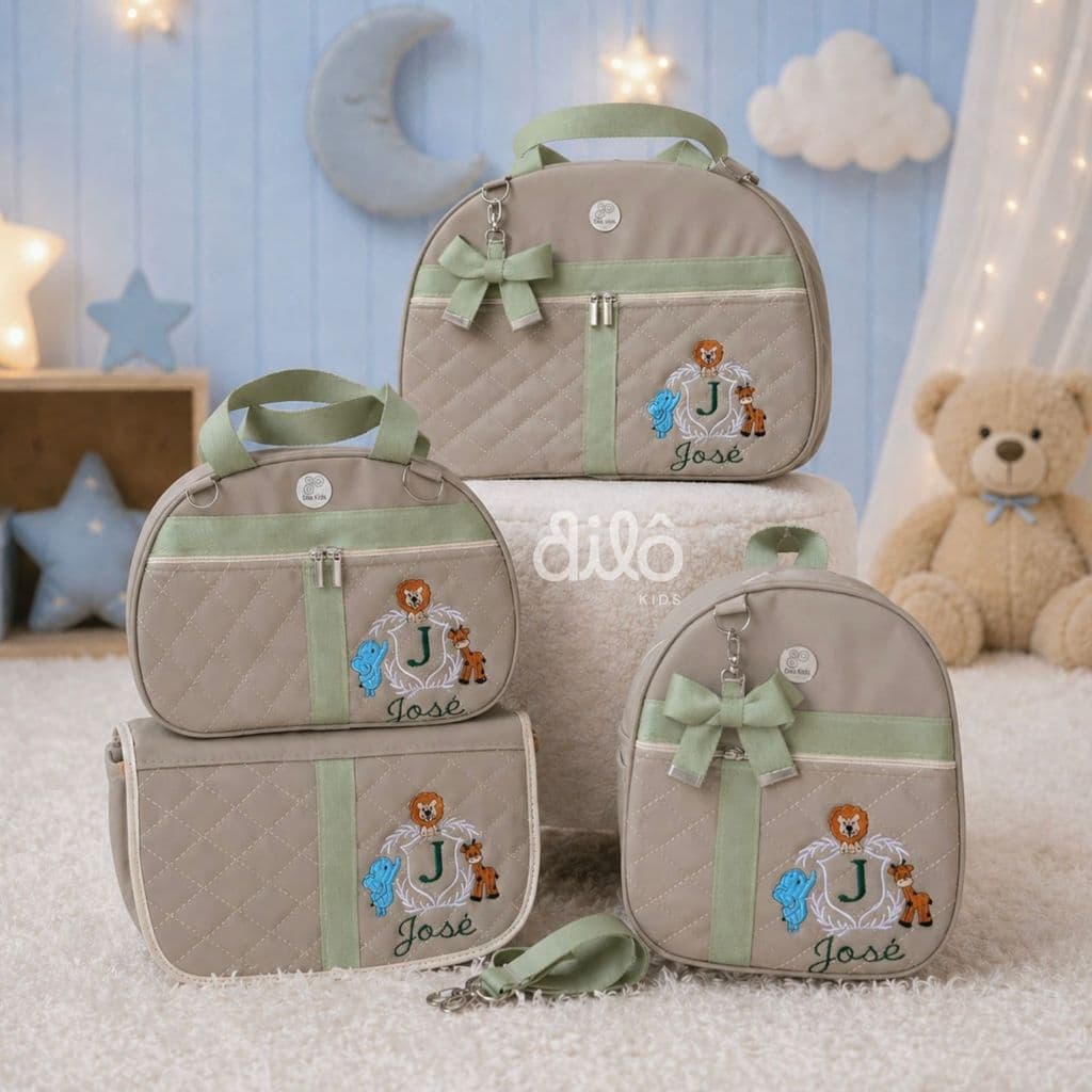 Bolsa maternidade safari personalizada. Kit de bolsas safari personalizada luxo. Dilô Kids