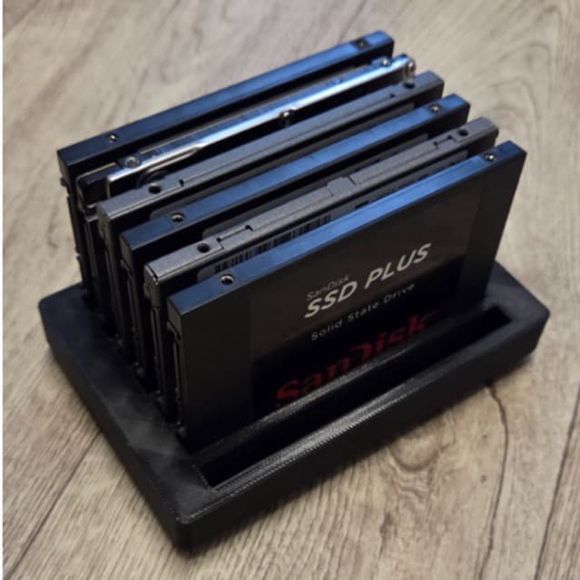 Suporte SSD 2.5" Gridfinity 3x2 - Capacidade para 7 Unidades (Organizador Modular)