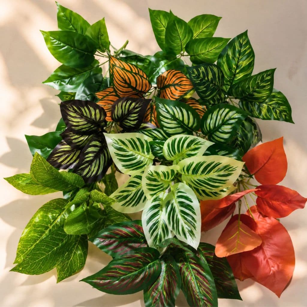 Kit Com 5 Buquês de Folhagem Artificial Com 9 folhas Flor Planta Artificial Para Arranjos E Decoração