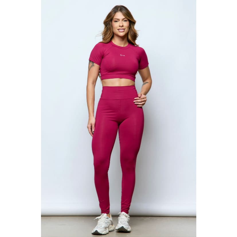 Conjunto top croped com bojo + calça cintura alta poliamida alta compressão
