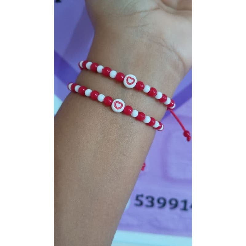 Pulseiras casal/amizade vermelha com coração