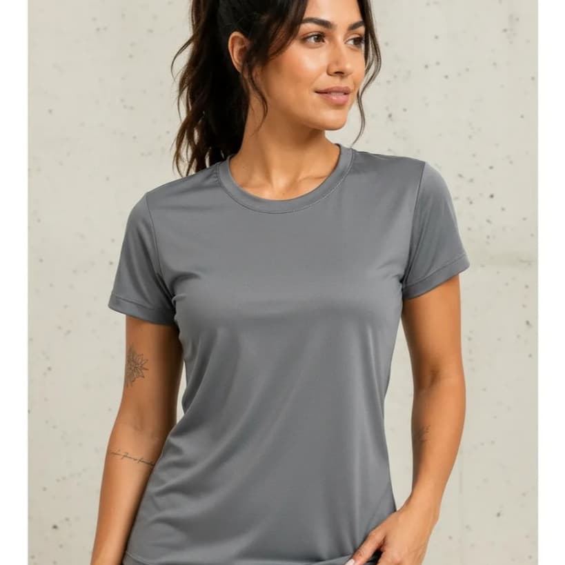 Camiseta Feminina Dry Fit Academia Baby Look Treino Fitness Corrida Caminhada Academia UV
