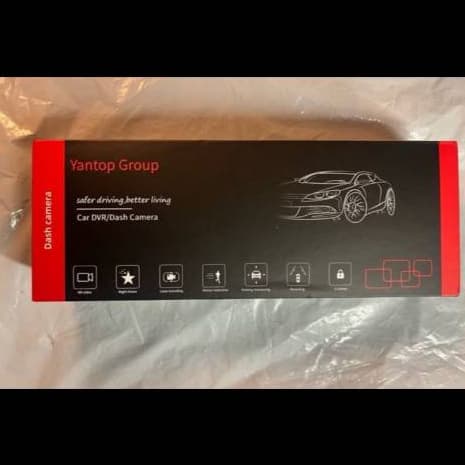câmera veicular (dash cam / DVR) com funções de gravação em loop, visão noturna.