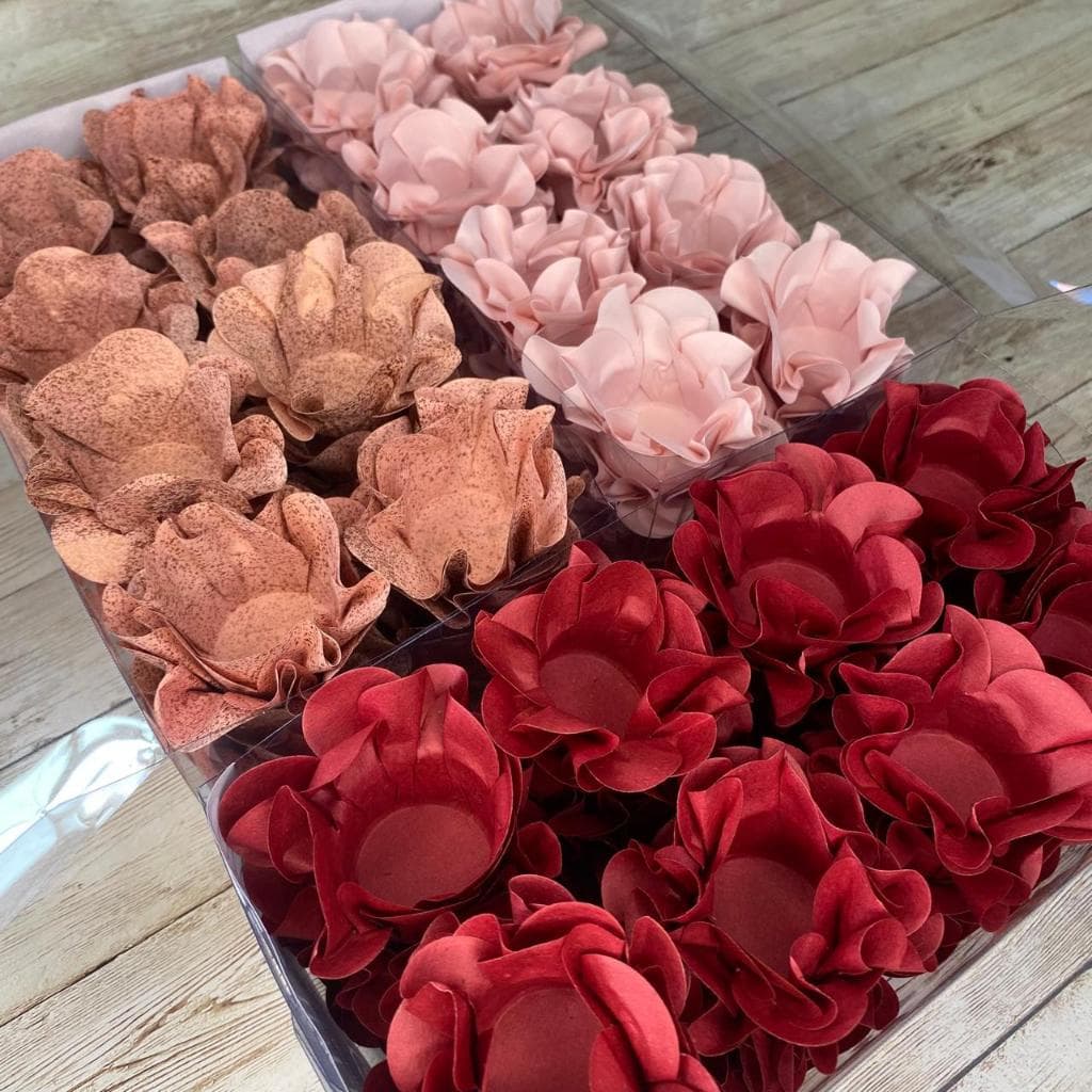 120 forminhas para doces finos COMBINAÇÕES cores ROSA SERENO + ROSE GOLD + MARSALA modelo flor  luxo