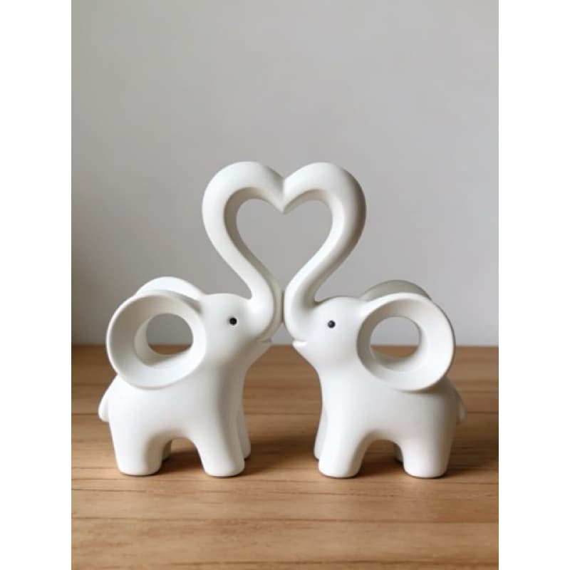 Kit 2 Elefantes Decoração Coração | Enfeite Casal Amor | Elefante Sorte Amor