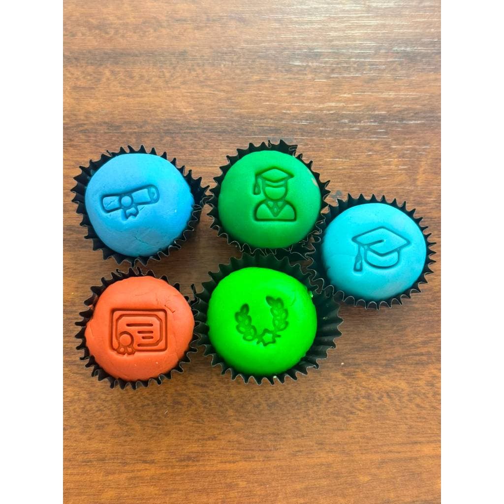 Kit 5 Carimbos para Doces Tema Formandos | Decoração para Brigadeiros em 3D
