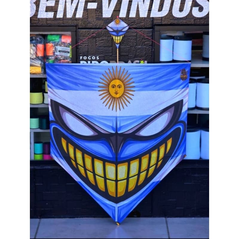 Pipas de 1 metro Times Copa Plotados ,Mandamos bem Embalados,Mais nao nós Responsabilizamos por quebras ou Rasgados.