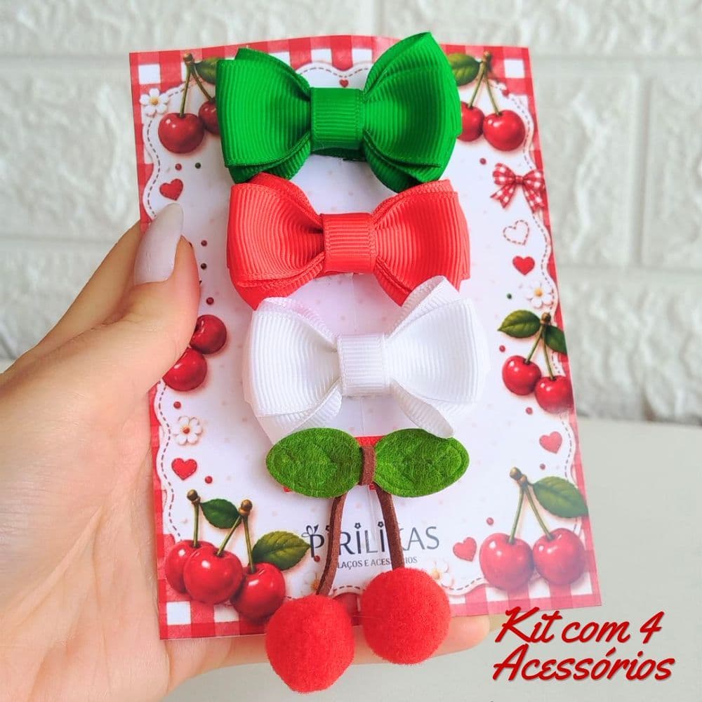 Kit Laços Baby Cerejinha 4 Lacinhos Menina PP 5cm no Bico de Pato com Borrachinha Antideslizante Presente Natal