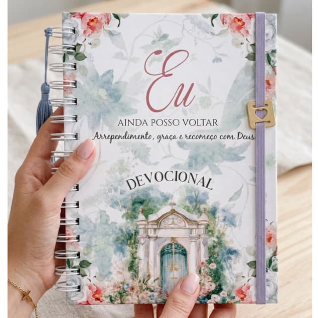 Devocional Feminino Personalizado A5 com Tassel e Elástico | Diário de Oração Cristão