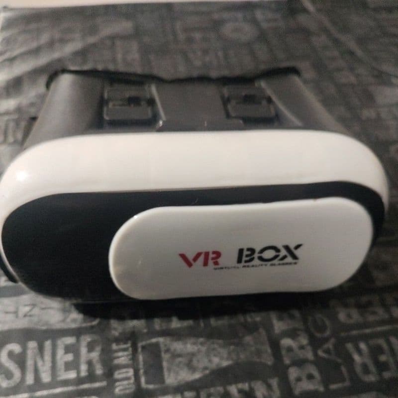 VR Box realidade virtual no plástico