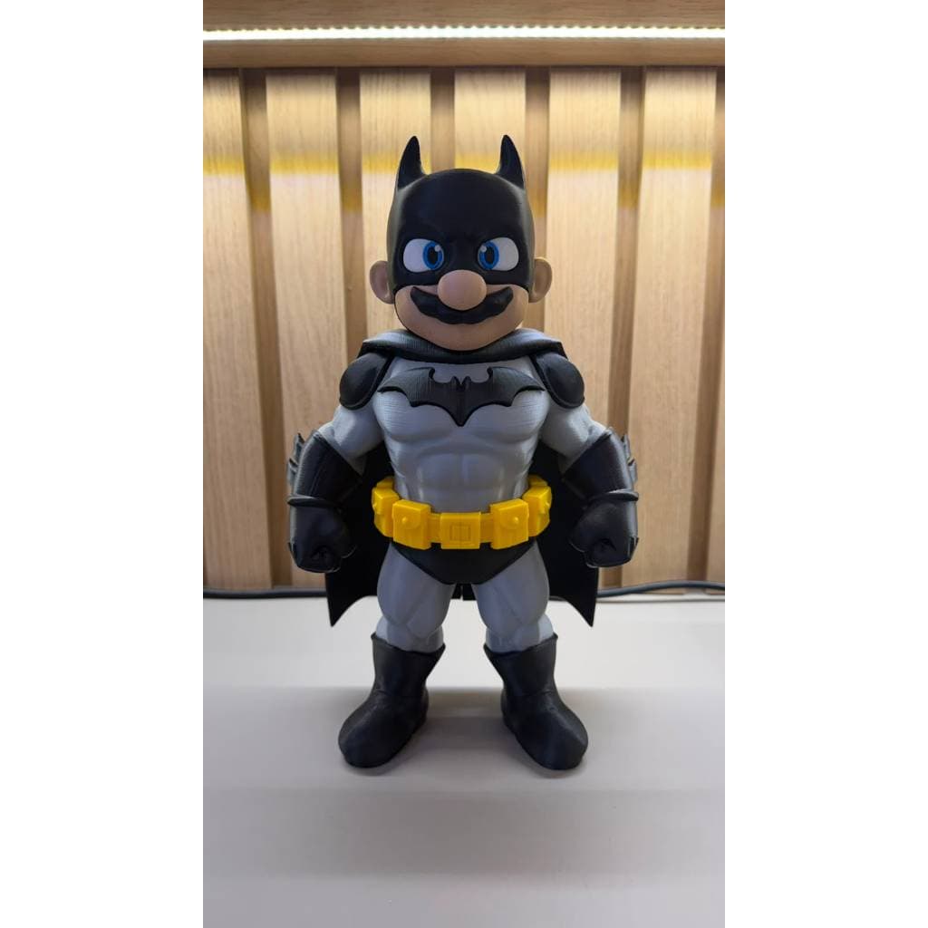 Mario Vestido de Batman - Boneco Colecionável - Impressão 3D