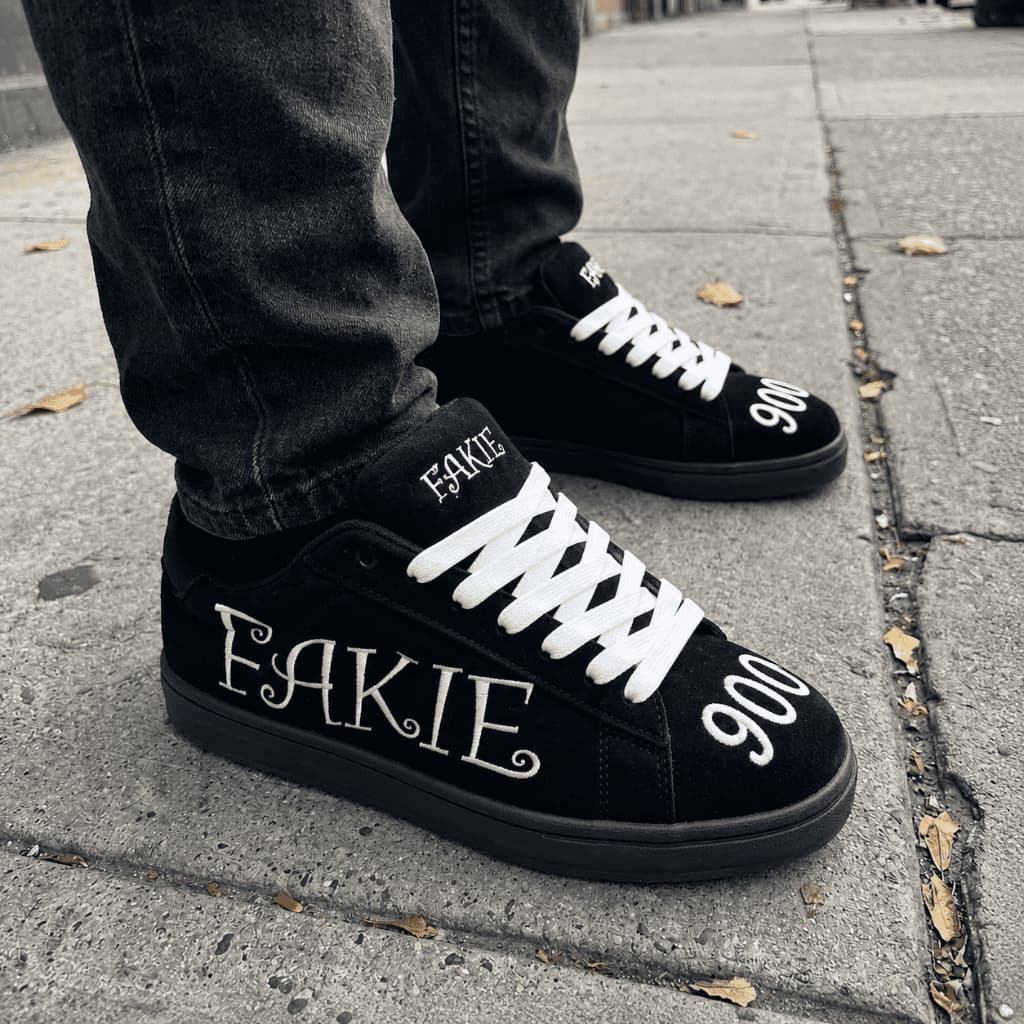 Tênis Casual Masculino Skate Streetwear Fake 900 Preto Camurça Cadarço Branco Confortável Fashion Urbano