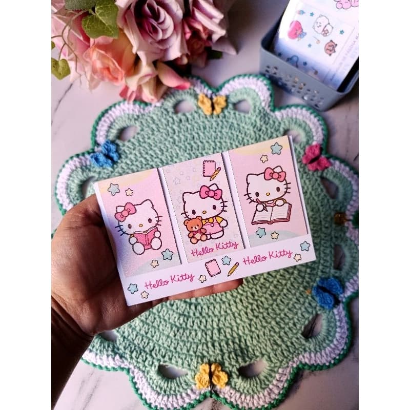 Kit com 3 marcadores de página magnético/personagens/Hello Kitty/Ursinho Pooh/BTS