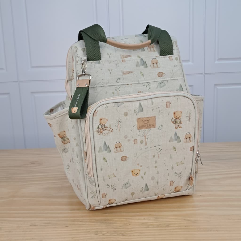 Mochila Maternidade Linho Italiano | Premium, Térmica e Interno Impermeável
