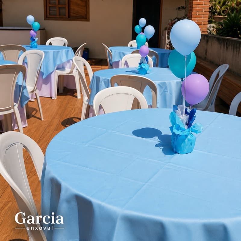 Kit 10 Toalhas Redonda 1,50m X 1,50m Oxford Festa Buffet Decoração Acabamento Em Overloque
