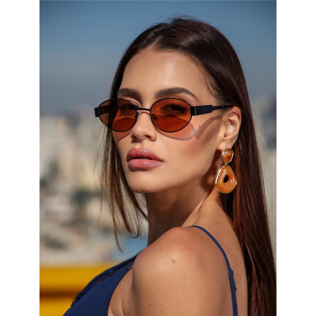Óculos Solar Feminino Oval UV400 Lente Colorida Metal Proteção Solar Acessório Feminino Degradê Laranja Marrom Feminina