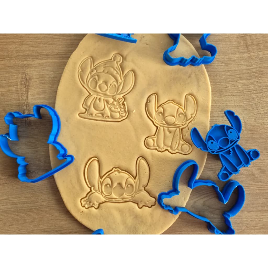 Cortador de biscoito Stitch - Kit c/ 3 peças - ideal para decoracao c/ pasta Americana e Biscoitos