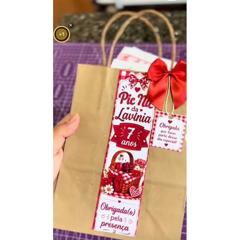 Tag adesiva para Sacola Craft/ Lembrancinhas Aniversário