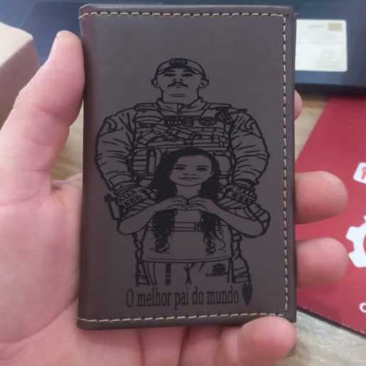 Kit Carteira Slim e Chaveiro Personalizado Nome Logo Presente Dia dos Pais Batizado Padrinhos