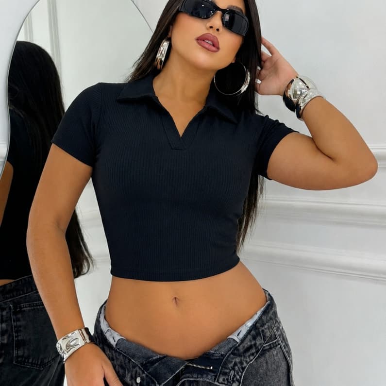Cropped Polo Feminino Manga Curta Blusa Canelado Justa Casual Confortável Estilosa Gola Polo