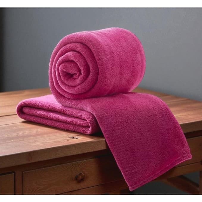 Manta Macia e Confortável – Ideal para Sofá, Cama ou Viagem