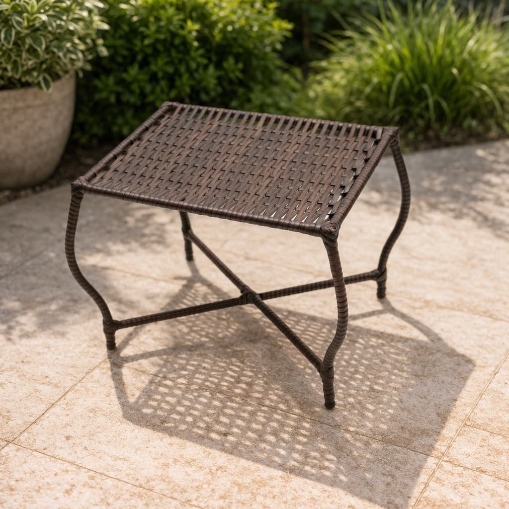 Mesa de Centro  cor tabaco Design Moderno em Junco Sintético para Área Externa e Varanda