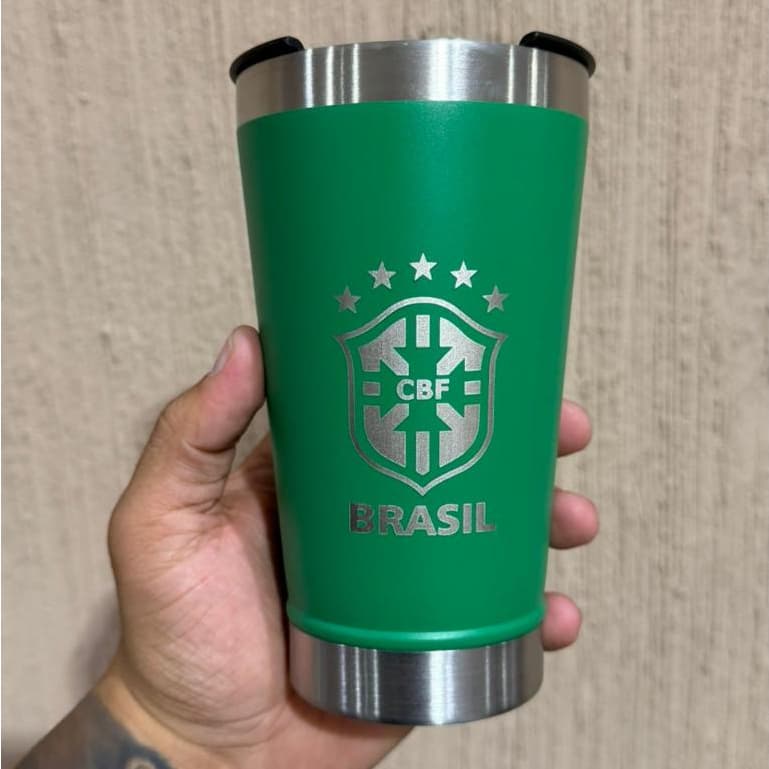 Copo térmico 473mL personalizado a laser copa do mundo com o seu time nome ou logo