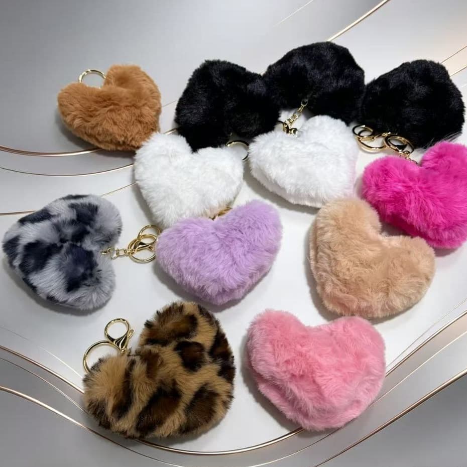 (12 PÇS)Chaveiro de Coração Peludo - Pingente Fofo para Bolsa, Chaveiro de Pelúcia Estético para Mochilas e Chaves(MQ-8)